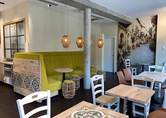 Abbate Boutique Готель 3*